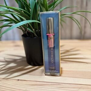 Victoria's Secret Eau de Parfum - Blue and Pink